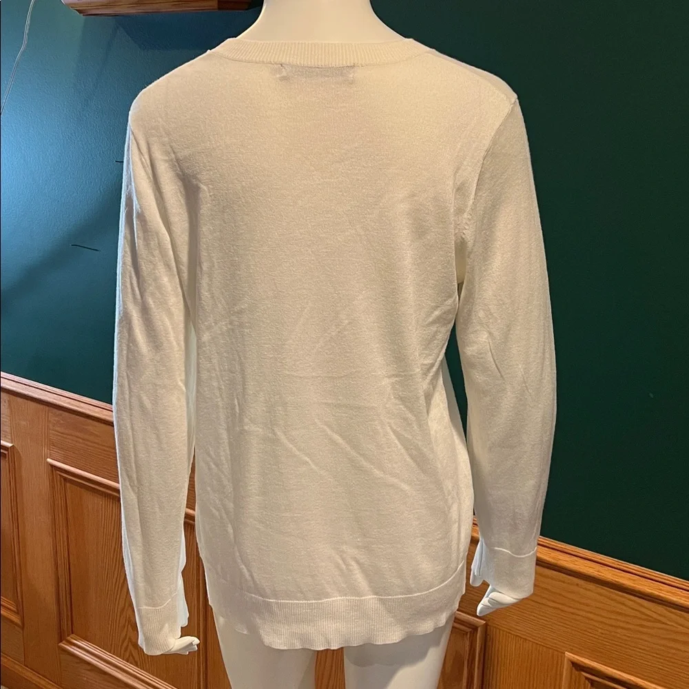 Gabby Isabella Wool Blend Light-Weight Heart Sweater. - Picture 3 of 8